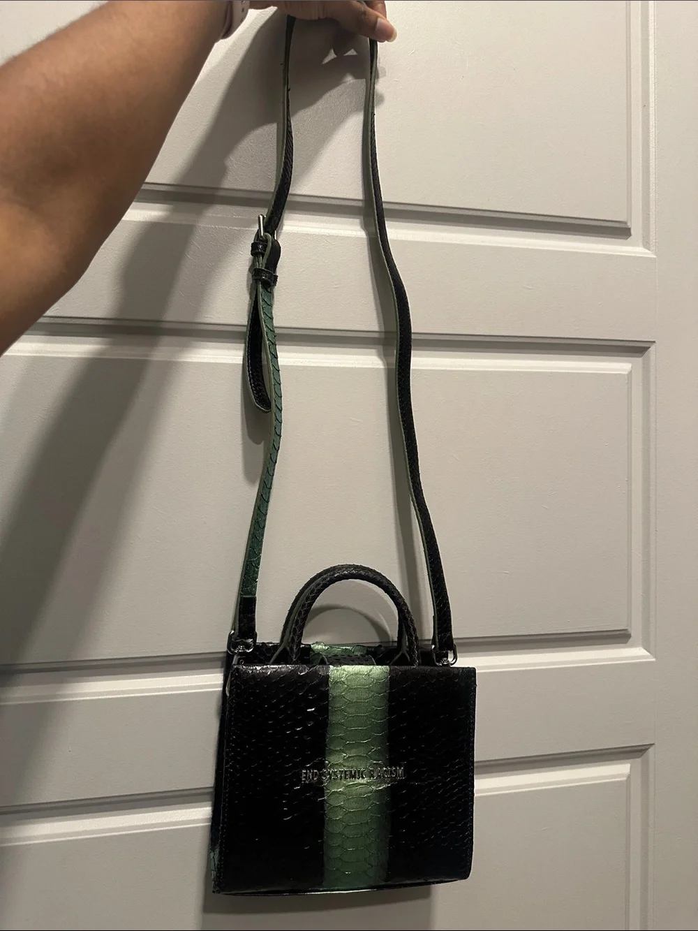 Brandon Blackwood ESR Tote Bag - Picture 8 of 11